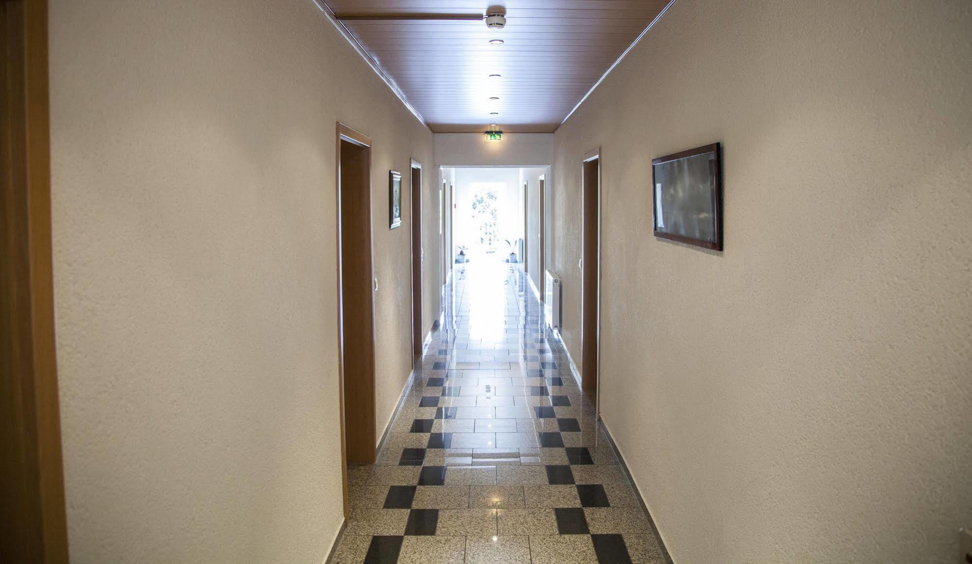 Hotel Atlantis Ramstein-Miesenbach Exterior photo